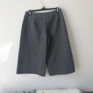 Cato Sz S Gaucho Capris with Button/Clasp